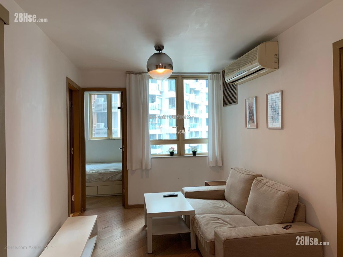 Harbour Place Sell 2 Bedrooms , 1 Bathroom 432 ft² ( 40.1 m² )