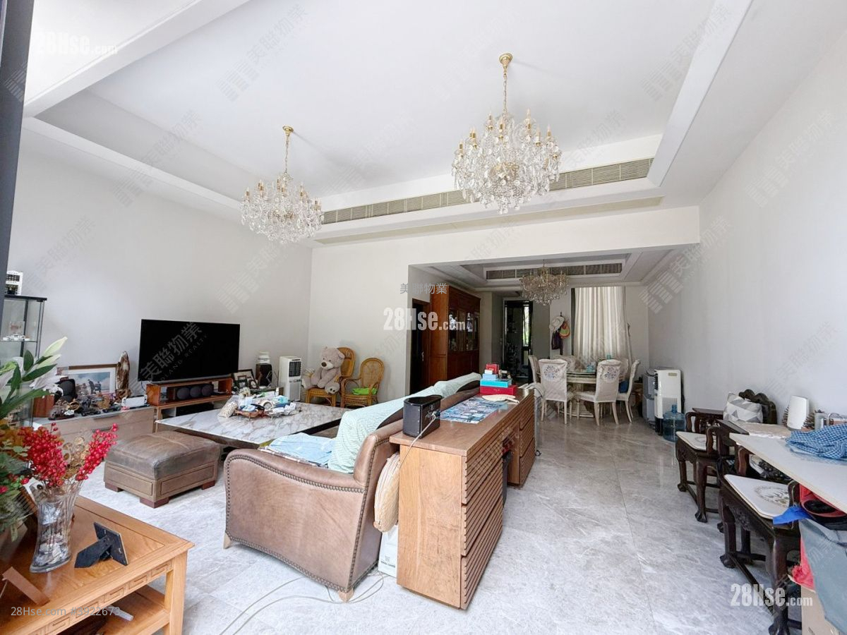 Eden Manor Sell 5+ Bedrooms , 2 Bathrooms 2,659 ft² ( 247.0 m² )