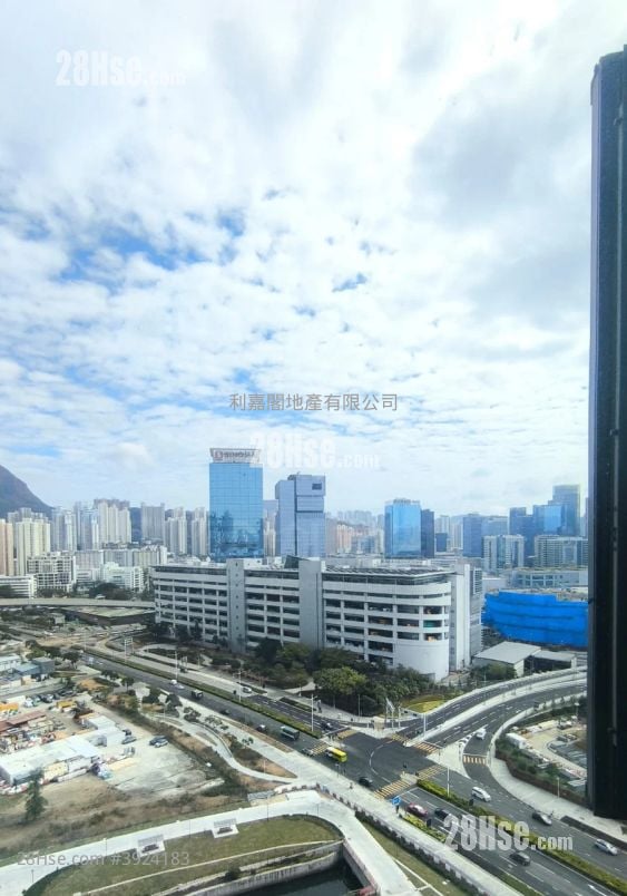 Monaco One Rental 2 Bedrooms 449 ft² ( 41.7 m² )