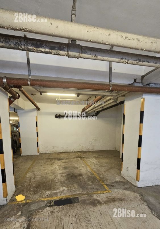 Connaught Garden Rental