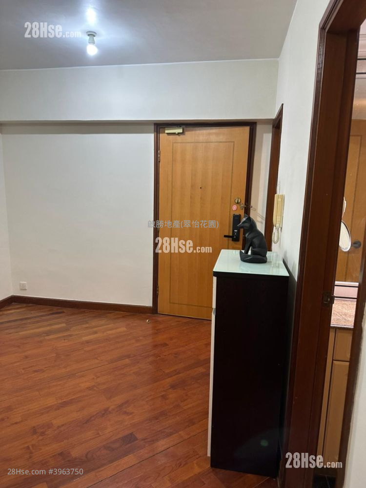 Grand Horizon Rental 2 Bedrooms , 1 Bathroom 364 ft² ( 33.8 m² )