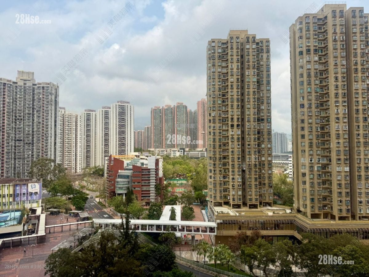 Greenview Villa Sell 1 Bedroom , 1 Bathroom 449 ft² ( 41.7 m² )