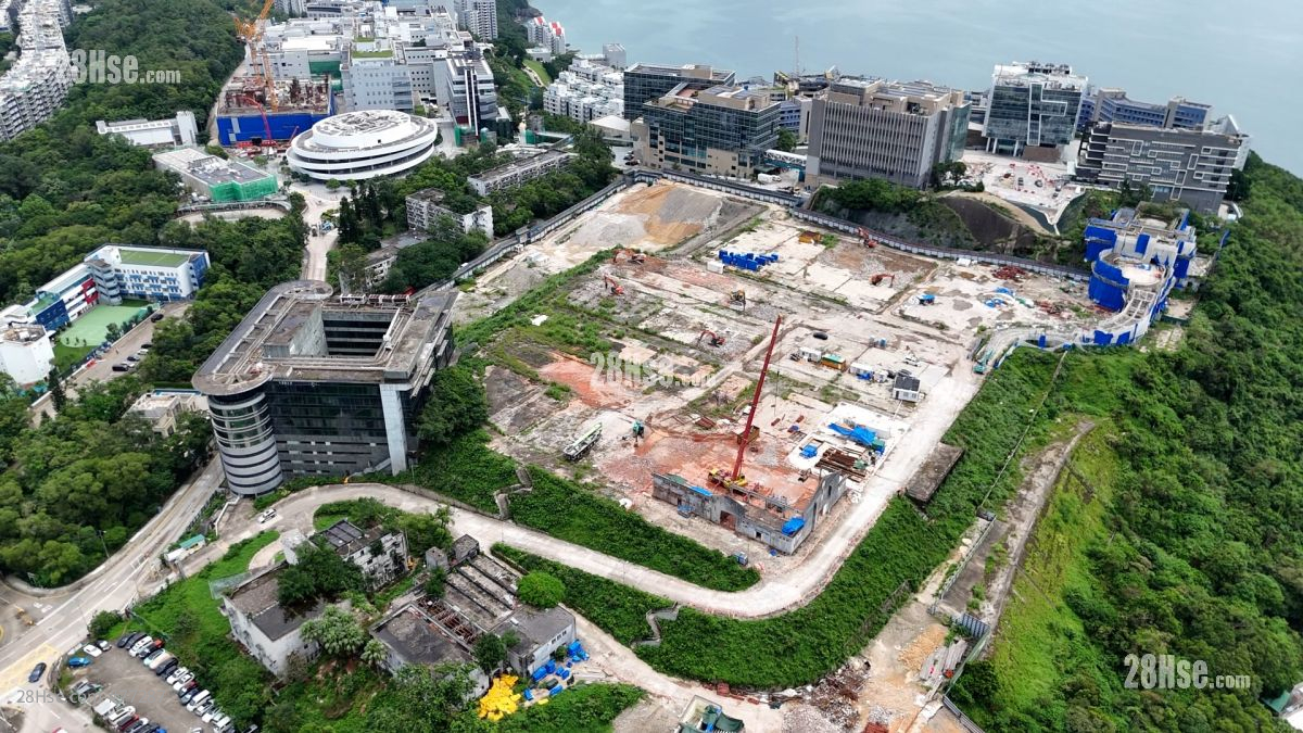 前邵氏片场经历20多年荒废及空置，今年6月正式动工，重建为集住宅、商业及保育的综合发展项目。