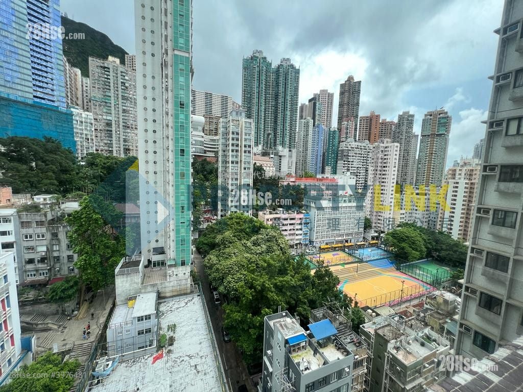 Rich View Terrace Sell 2 Bedrooms , 1 Bathroom 392 ft² ( 36.4 m² )