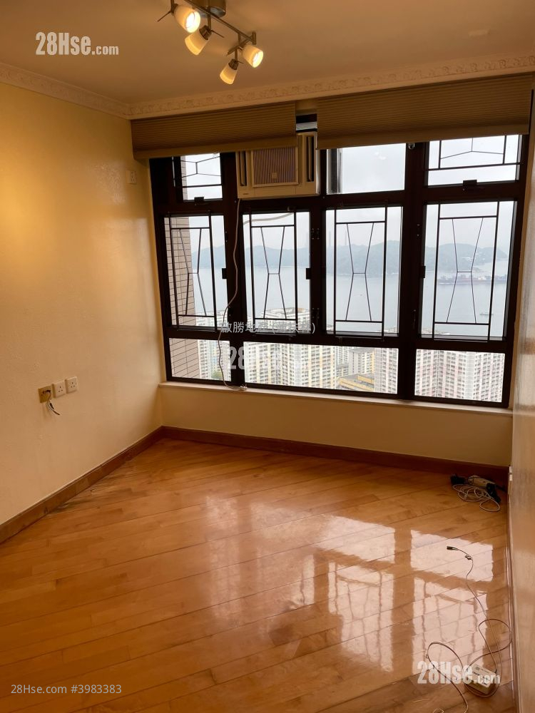 Chi Fu Fa Yuen Rental 3 Bedrooms , 1 Bathroom 588 ft² ( 54.6 m² )