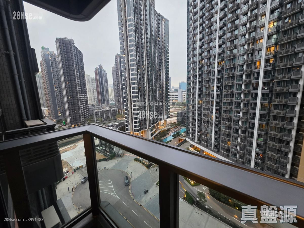 K. Summit Rental 287 ft² ( 26.7 m² )