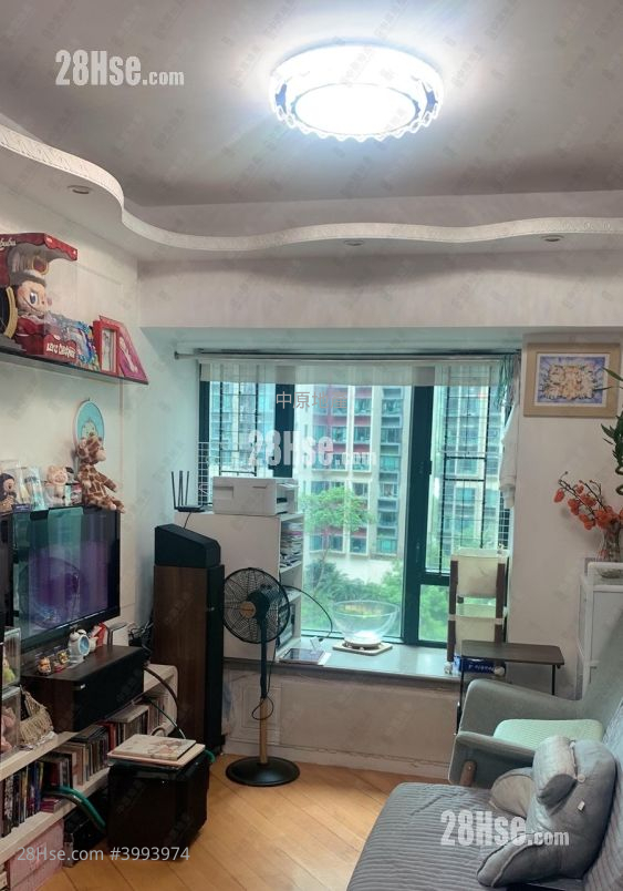 Dawning Views Sell 2 Bedrooms , 1 Bathroom 401 ft² ( 37.3 m² )