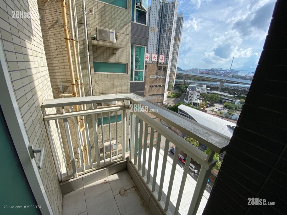 One West Kowloon Sell 2 Bedrooms 521 ft² ( 48.4 m² )