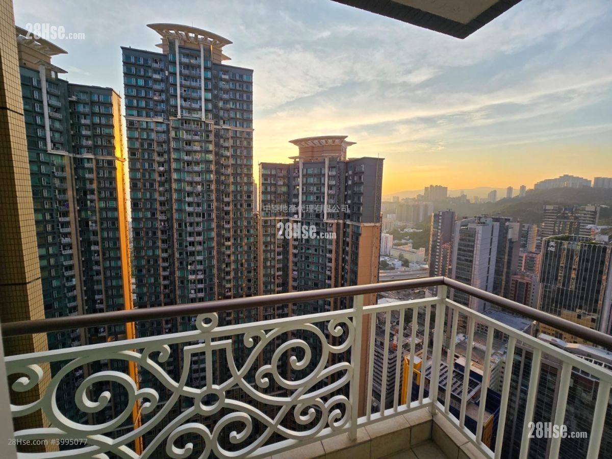 Banyan Garden Sell 3 Bedrooms 736 ft² ( 68.4 m² )