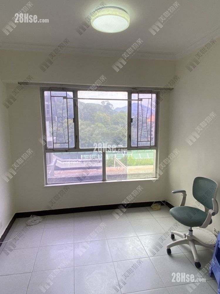Fanling Town Center Sell 3 Bedrooms 454 ft² ( 42.2 m² )