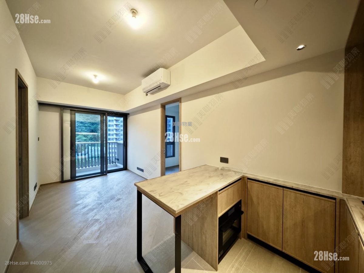 Le Mont Rental 2 Bedrooms 431 ft² ( 40.0 m² )