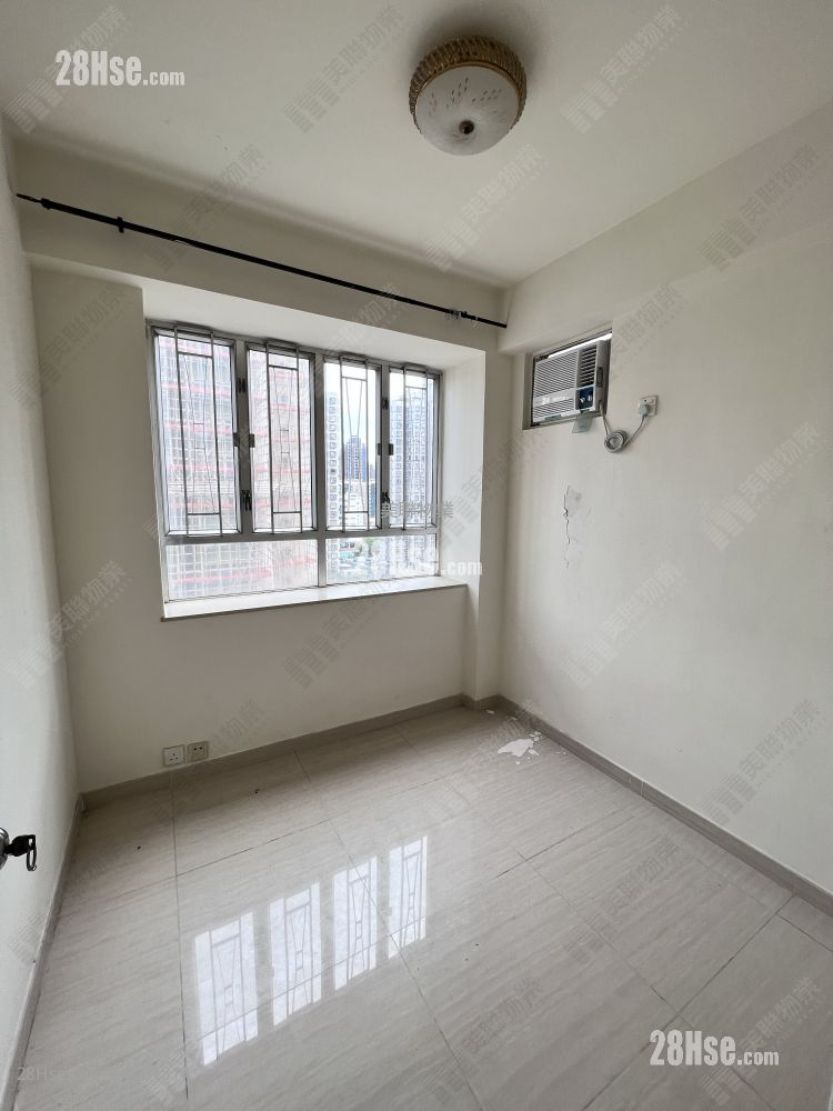 Wing Fu Mansion Rental 2 Bedrooms , 1 Bathroom 323 ft² ( 30.0 m² )