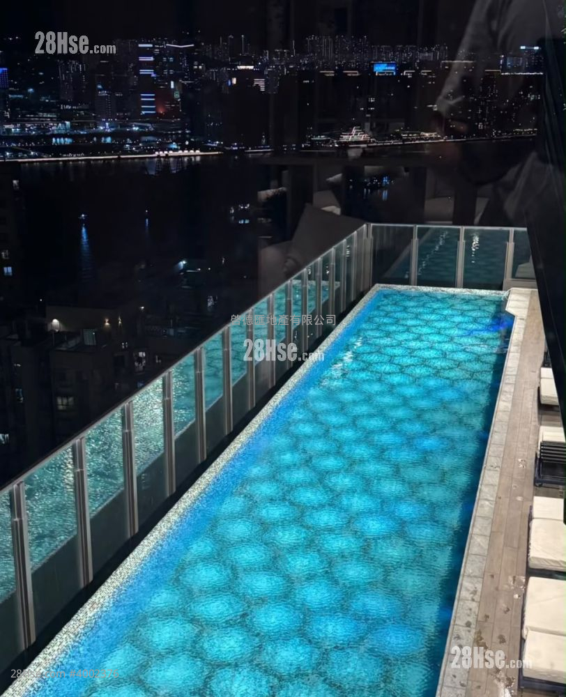 The Vantage Rental 1 Bedroom , 1 Bathroom 276 ft² ( 25.6 m² )