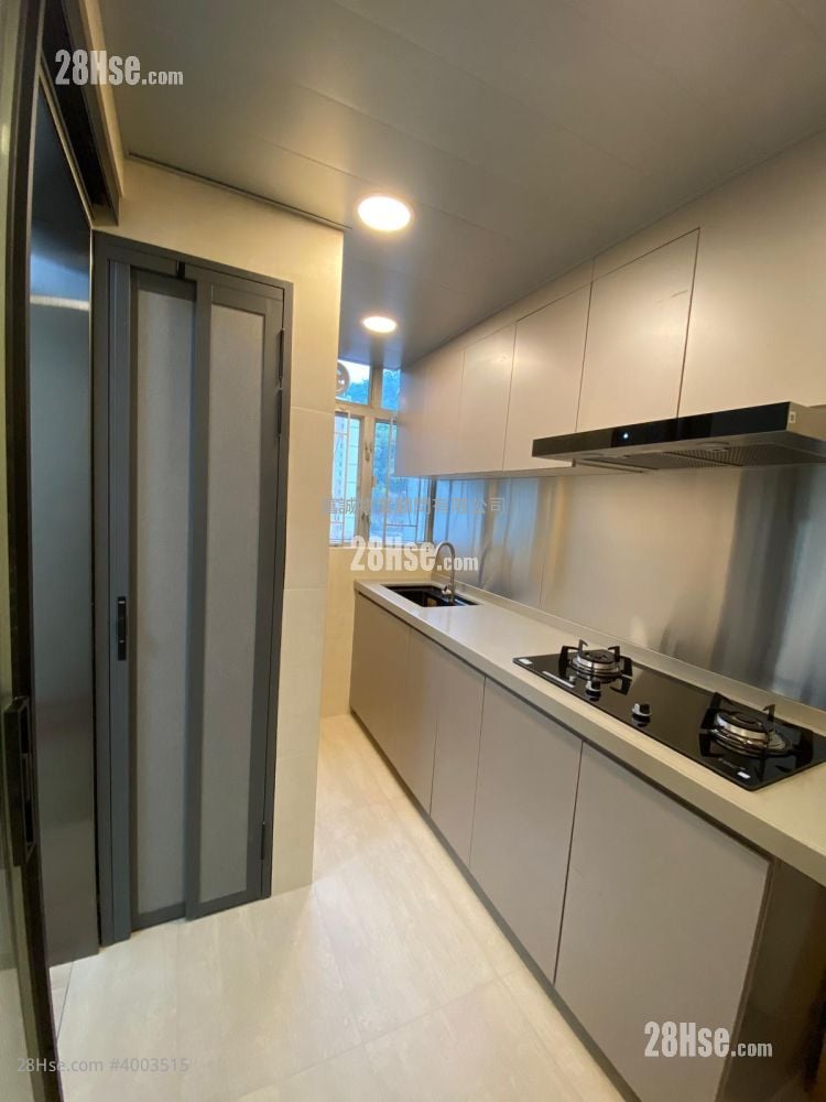 Hong Ying Court Sell 485 ft² ( 45.1 m² )