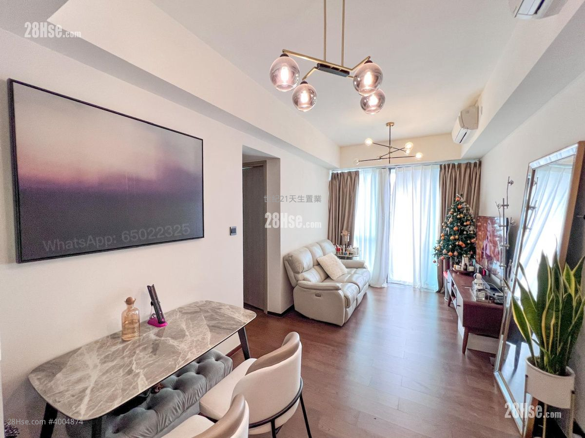 Le Pont Sell 2 Bedrooms , 1 Bathroom 517 ft² ( 48.0 m² )