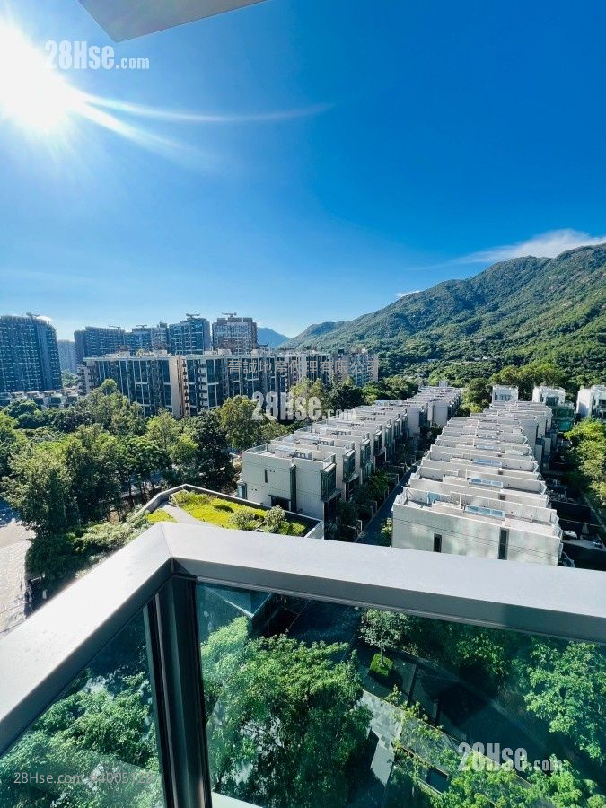 Le Pont Sell 2 Bedrooms , 1 Bathroom 517 ft² ( 48.0 m² )