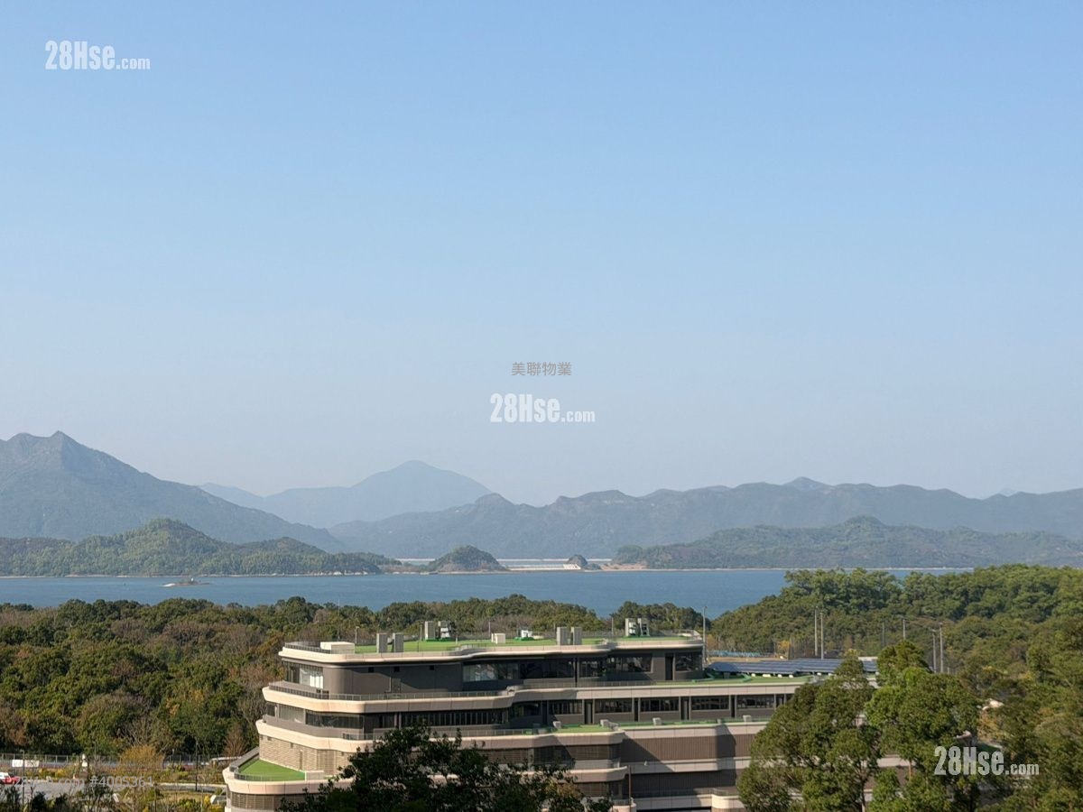 Sierra Sea Sell 2 Bedrooms 437 ft² ( 40.6 m² )