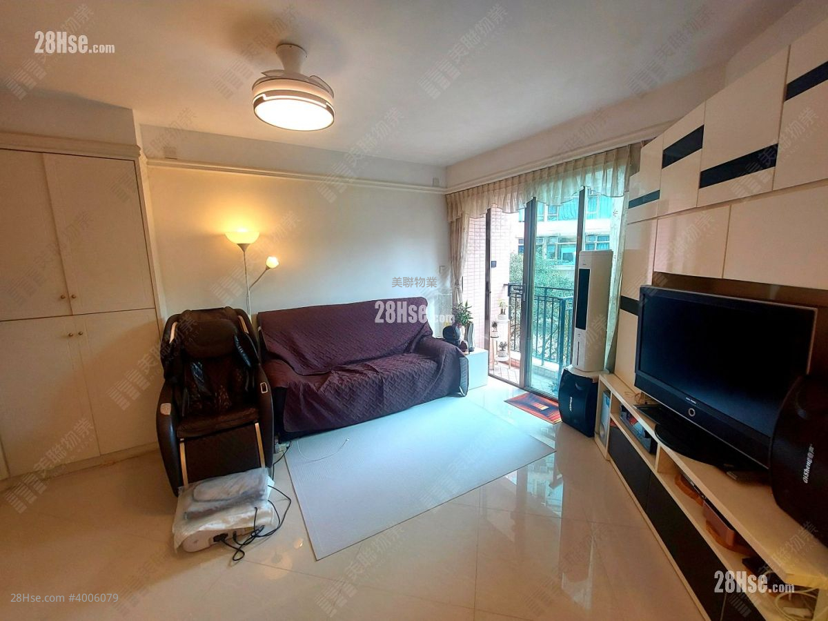 Classical Gardens Sell 4 Bedrooms , 2 Bathrooms 728 ft² ( 67.6 m² )