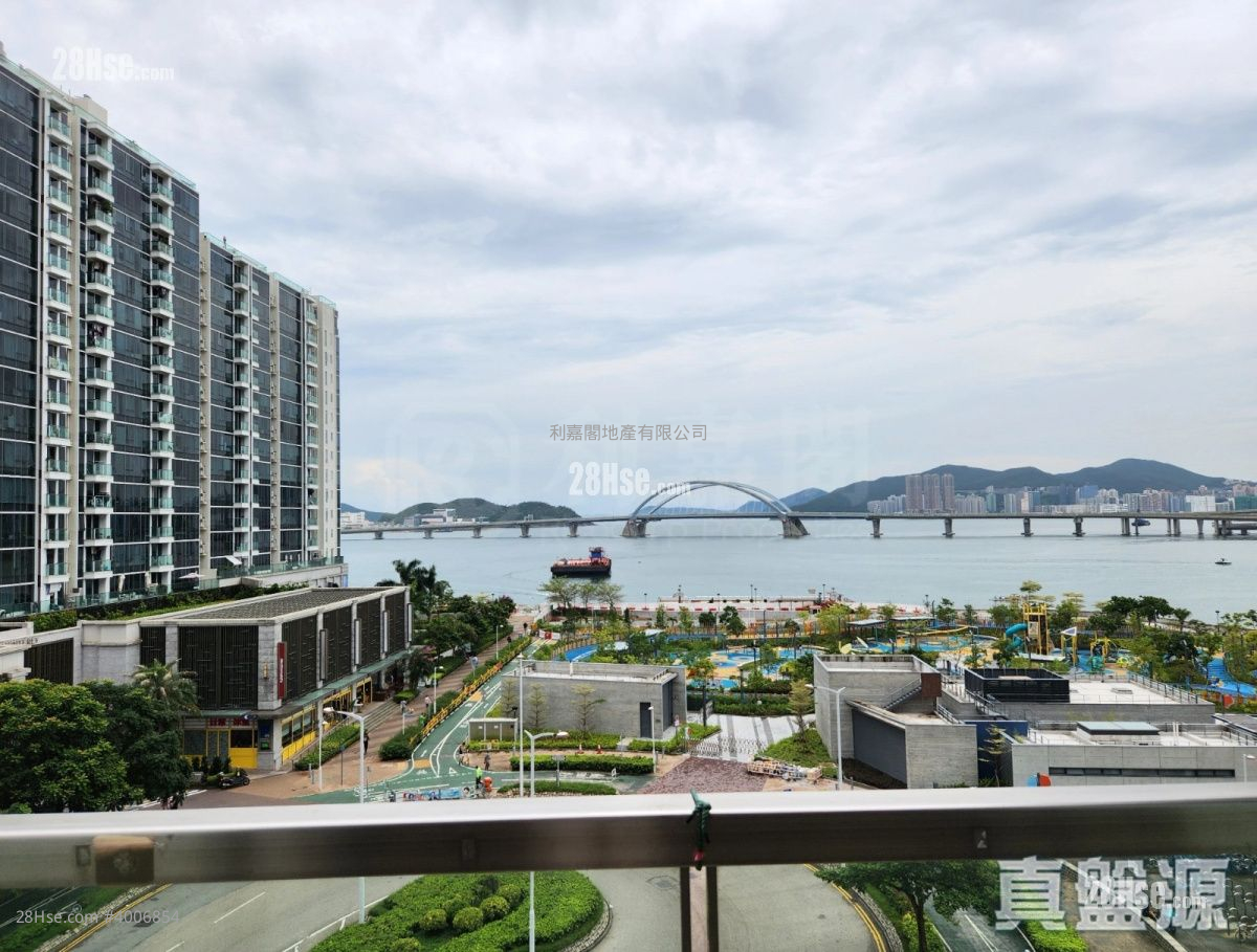 The Wings Rental 4 Bedrooms , 3 Bathrooms 1,153 ft² ( 107.1 m² )