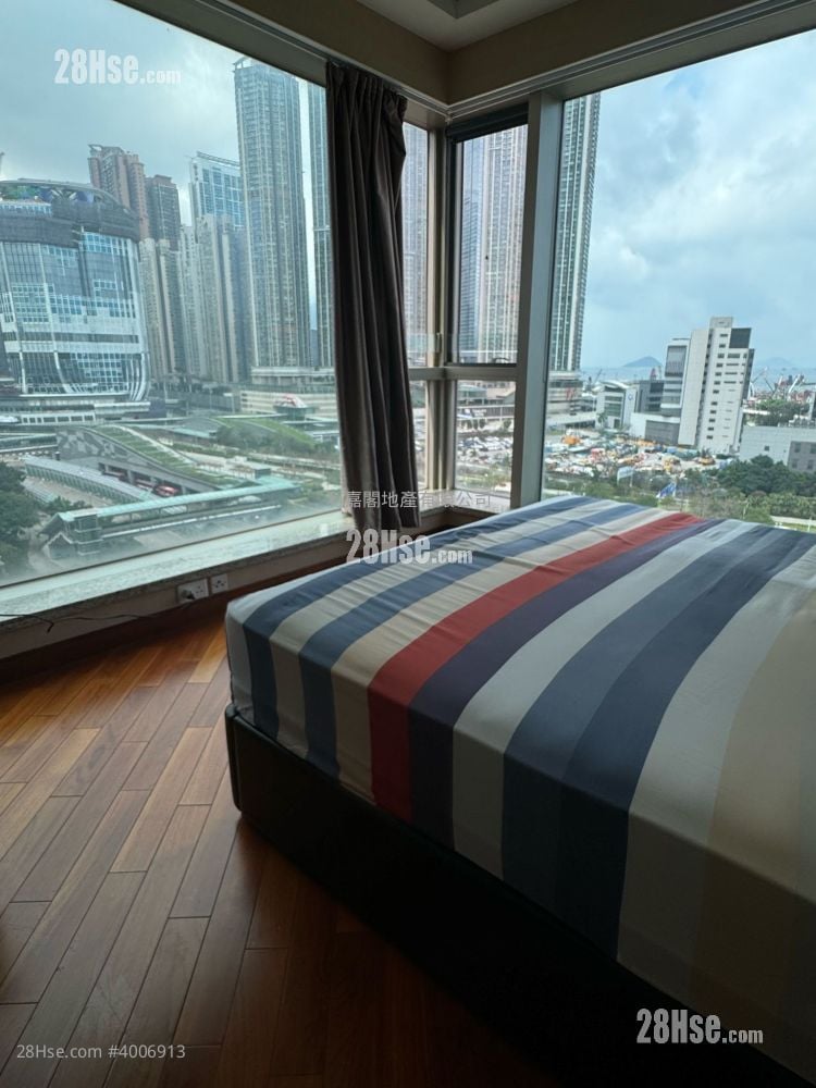 The Coronation Sell 4 Bedrooms , 4 Bathrooms 1,614 ft² ( 149.9 m² )