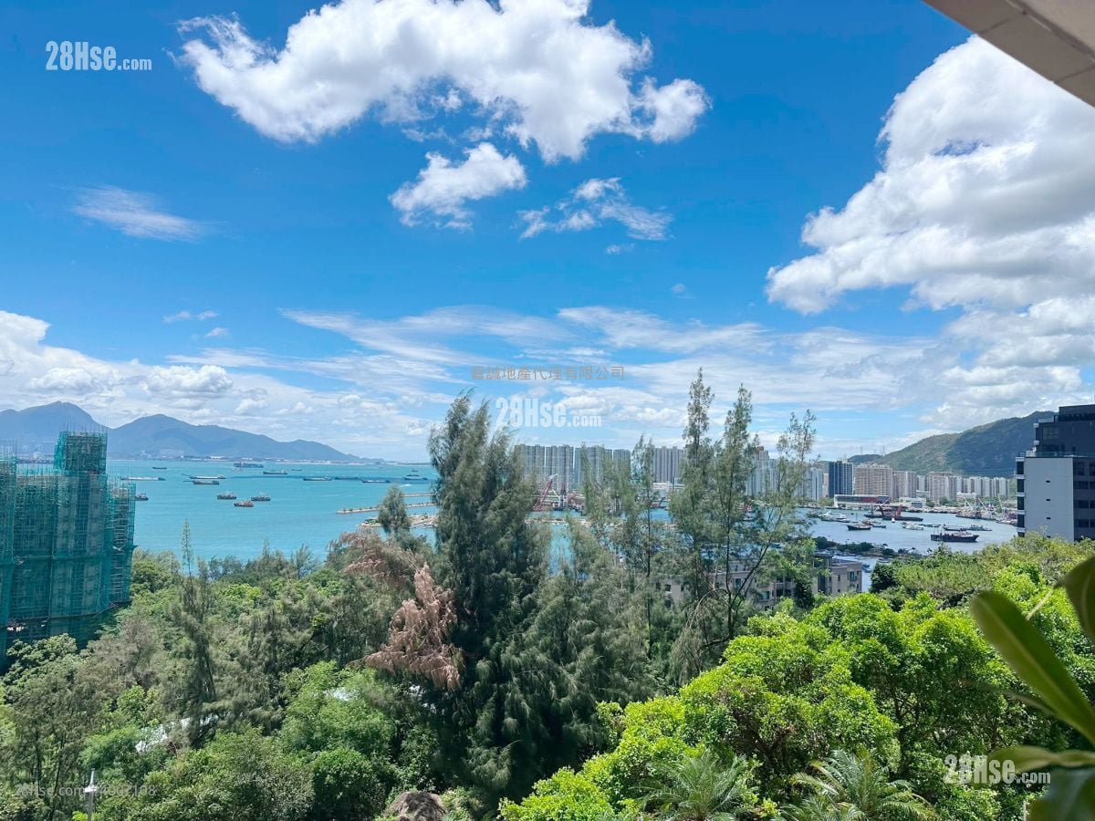 Tsing Yung Terrace Sell 4 Bedrooms , 3 Bathrooms 953 ft² ( 88.5 m² )